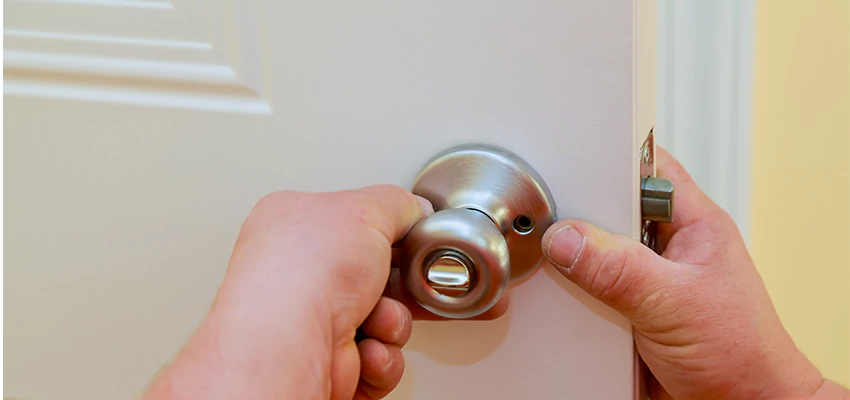 After-hours Locksmith For Lock And Key Installation in Acton, CA